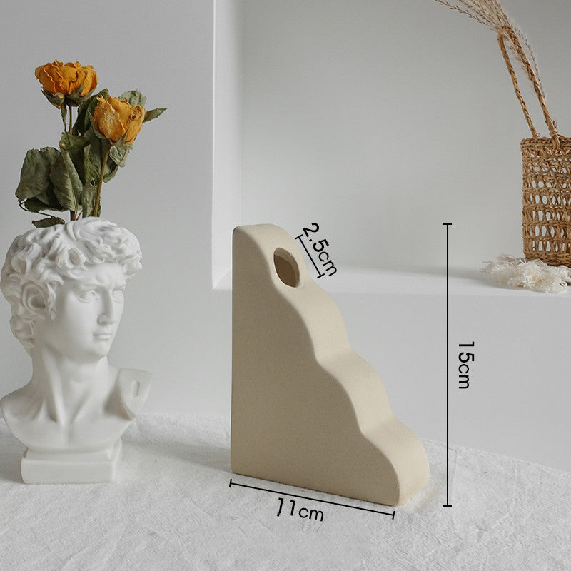 Ceramic Art Vase for Home Decoration Display